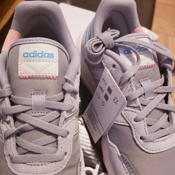 ADIDAS RETRORUN WOMEN SNEAKERS - Picture 3 of 15